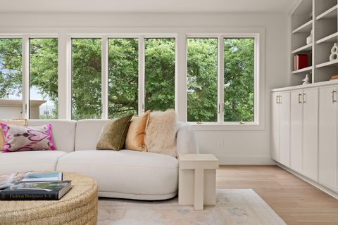 Tiny photo for 4622 Lake View DR, Austin, TX 78731 (MLS # 8761584)
