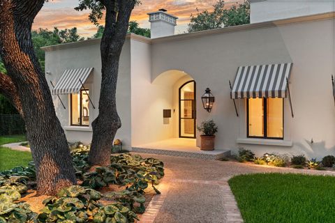 Tiny photo for 4622 Lake View DR, Austin, TX 78731 (MLS # 8761584)