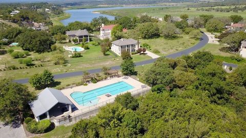 A home in Spicewood