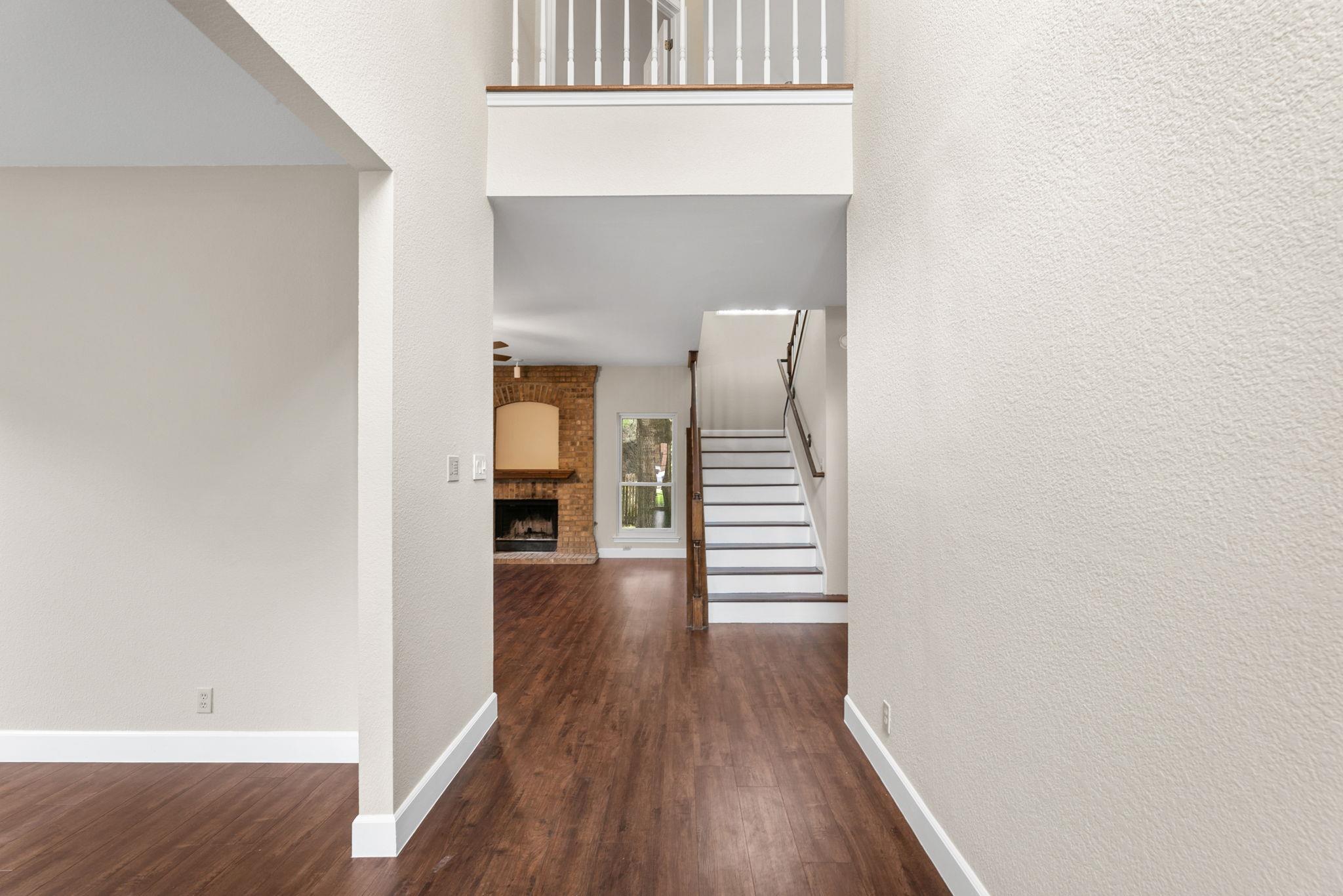 2308 Falcon DR