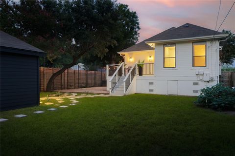 Tiny photo for 1018 Shelley Ave, Austin, TX 78703 (MLS # 6136264)