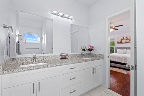 Tiny photo for 602 Delmar Ave #B, Austin, TX 78752 (MLS # 4958574)