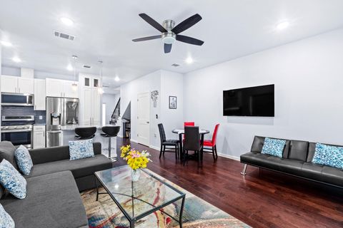 Tiny photo for 602 Delmar Ave #B, Austin, TX 78752 (MLS # 4958574)