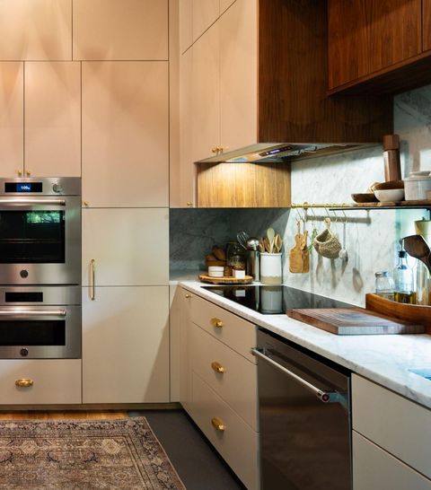 Tiny photo for 1001 Madrone RD, West Lake Hills, TX 78746 (MLS # 7750183)