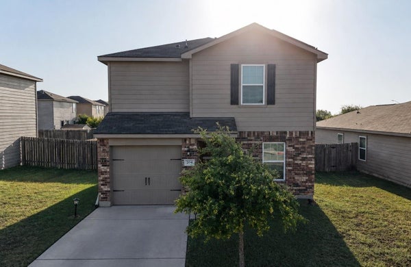 204 DENSON LN # 26C, JARRELL, TX 76537 - Image 78ee0ea058fb17c8aa4097baf3685301/772897392