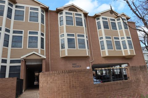 Photo of 2802 Nueces ST #306, Austin, TX 78705 (MLS # 5358891)