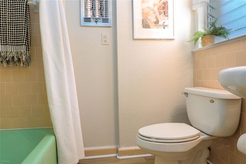 Tiny photo for 5326 Balcones DR #D, Austin, TX 78731 (MLS # 7771955)