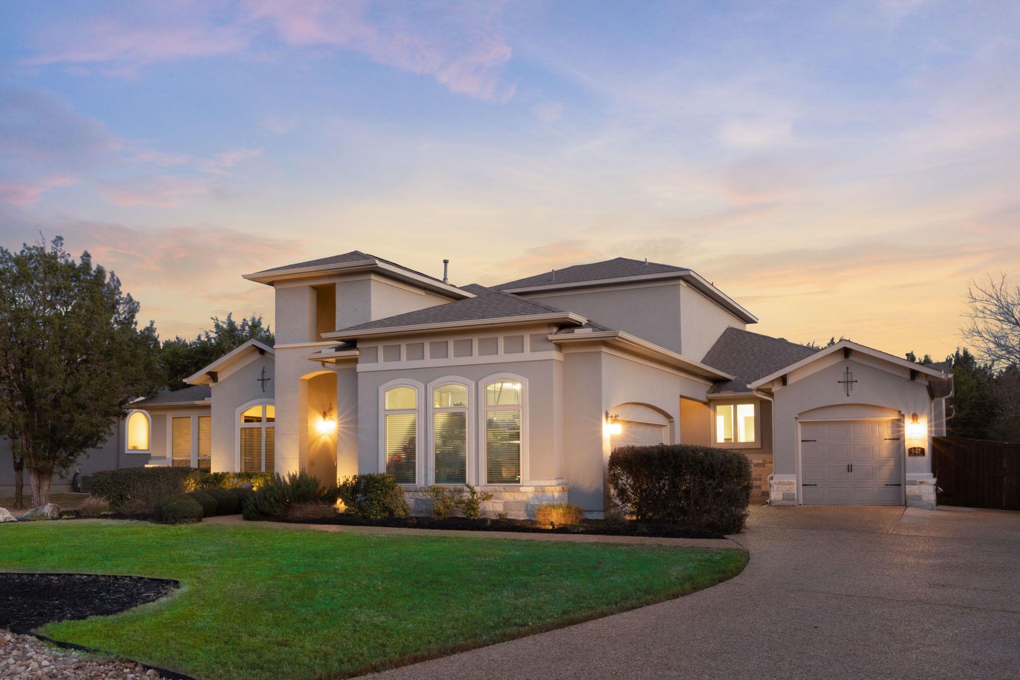 947 Woodland Oaks