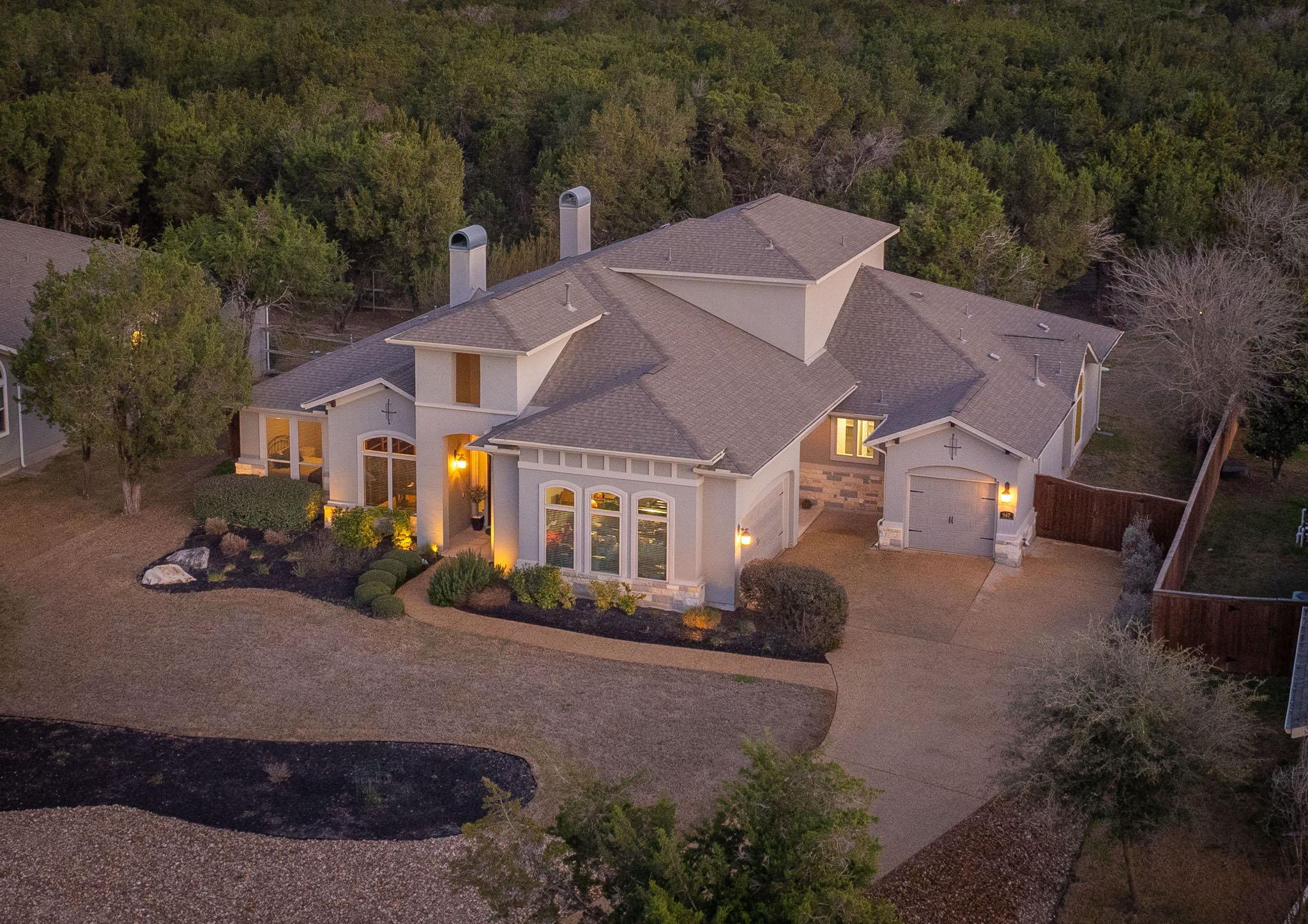 947 Woodland Oaks