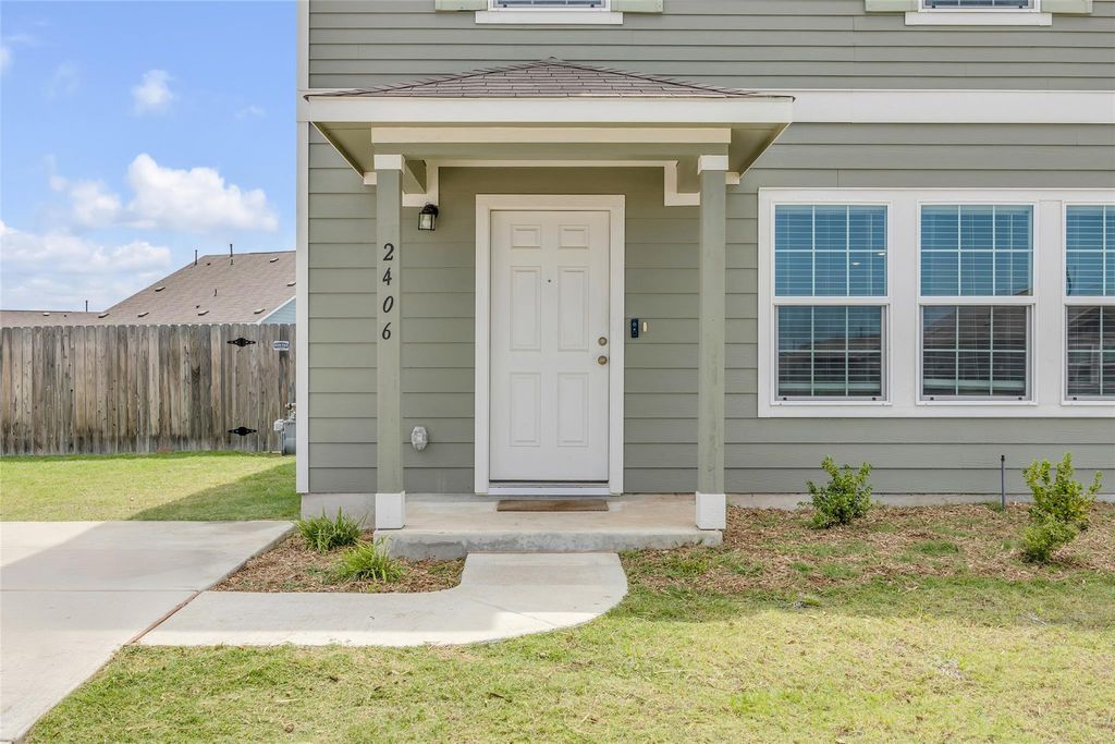 Photo of 2406 Windrow LN, Lockhart, TX 78644 (MLS # 3349077)