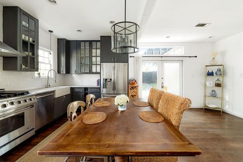 Tiny photo for 830 Harris Ave, Austin, TX 78705 (MLS # 6017485)