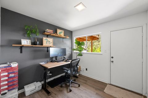 Tiny photo for 2300 Spring Creek DR, Austin, TX 78704 (MLS # 6932021)
