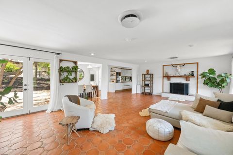 Tiny photo for 2300 Spring Creek DR, Austin, TX 78704 (MLS # 6932021)