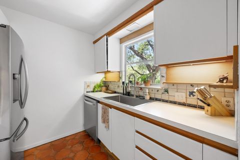 Tiny photo for 2300 Spring Creek DR, Austin, TX 78704 (MLS # 6932021)