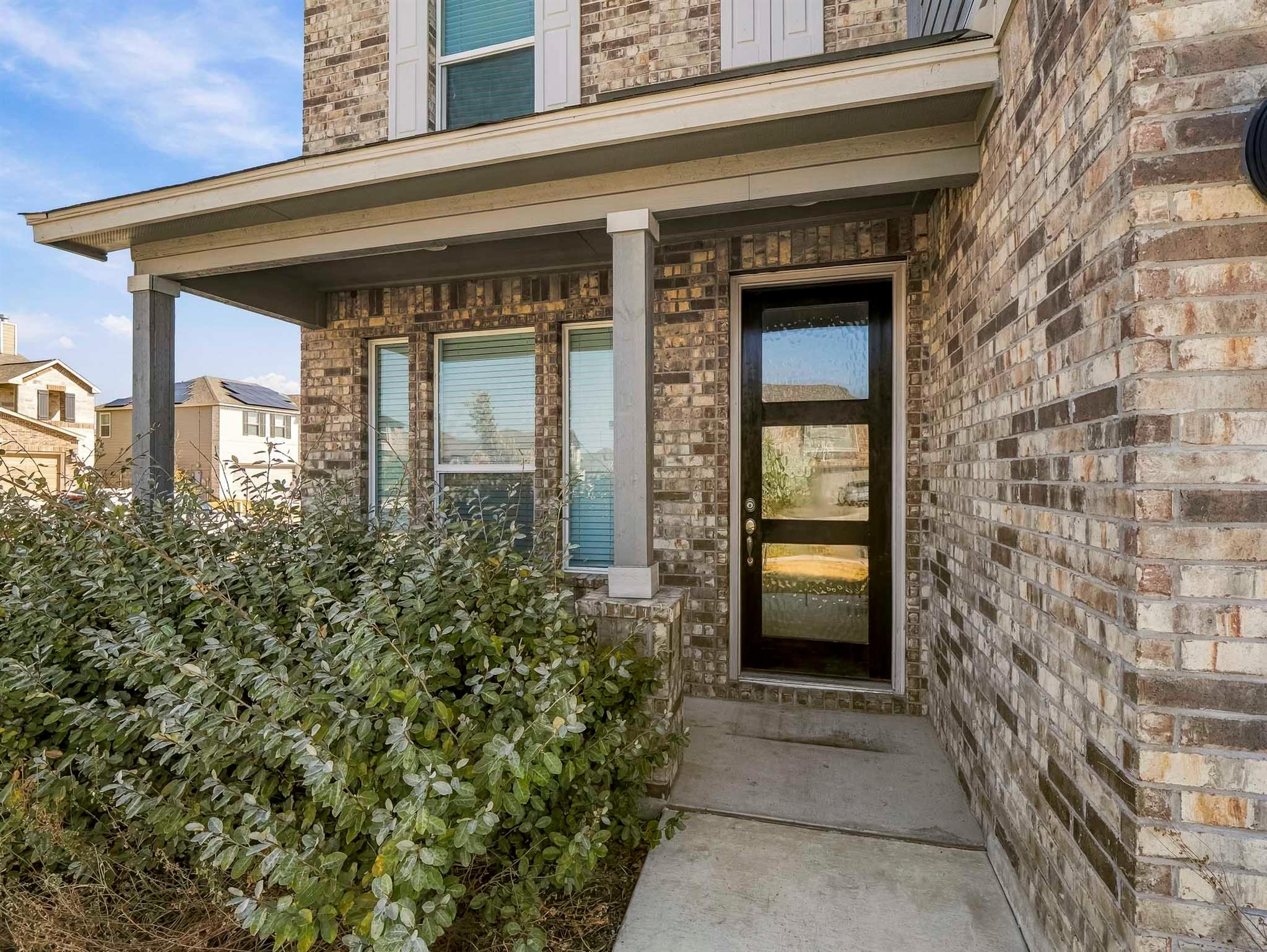 101 Clematis CT