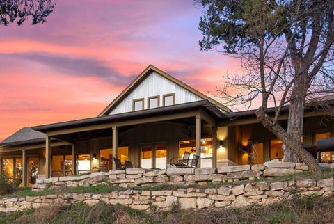 A home in Lago Vista