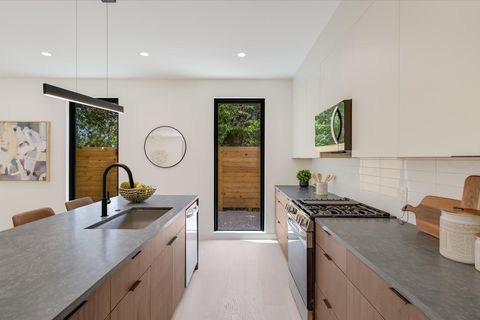 Tiny photo for 2705 Francisco ST #B, Austin, TX 78702 (MLS # 4788620)