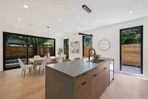 Photo of 2705 Francisco ST #B, Austin, TX 78702 (MLS # 4788620)