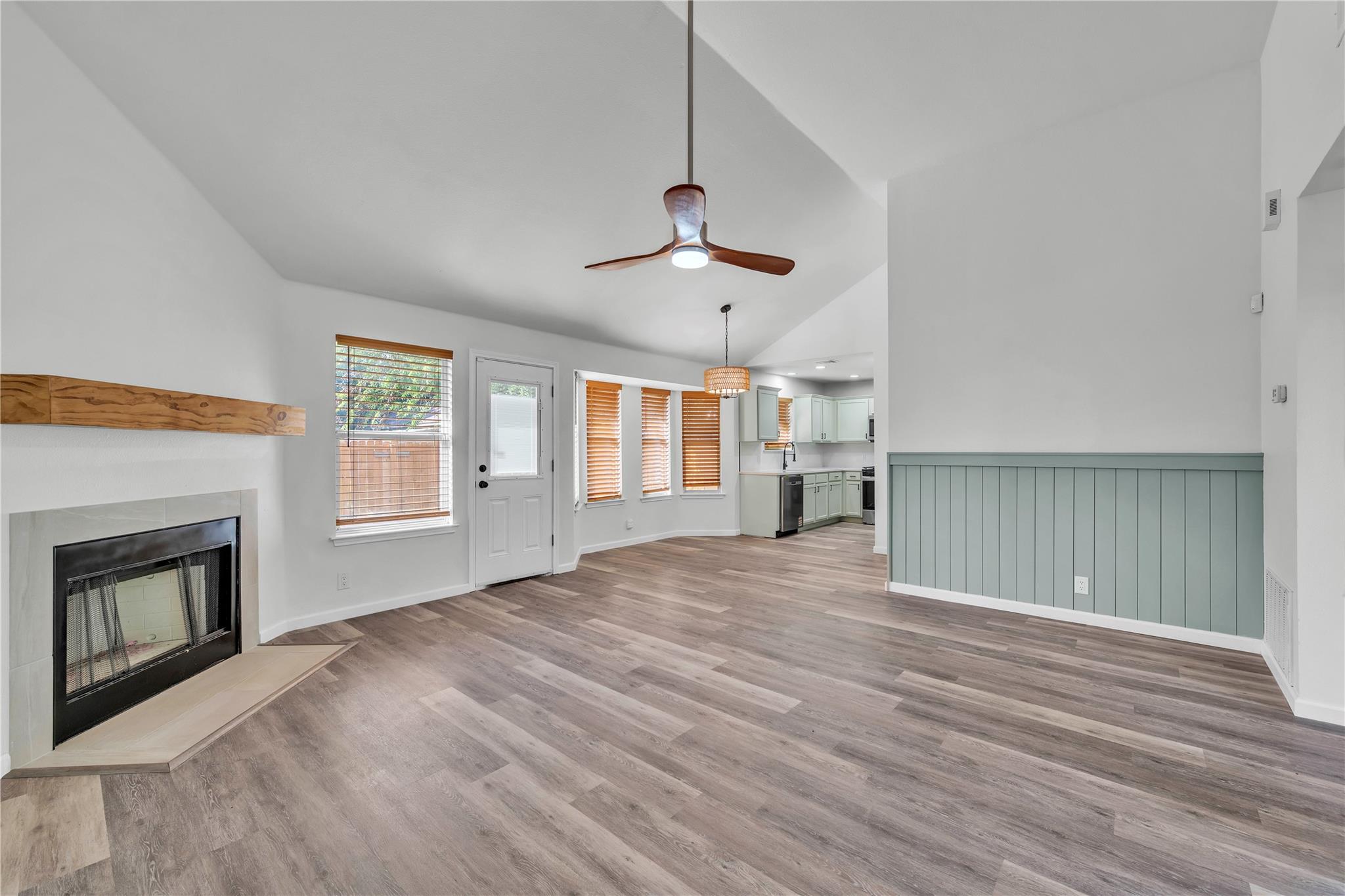 114 EVERGREEN CIR
