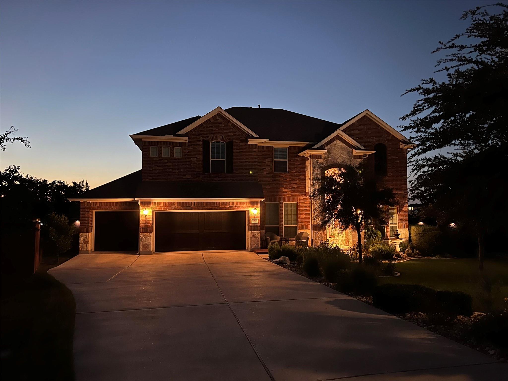 2801 Mossy Springs DR