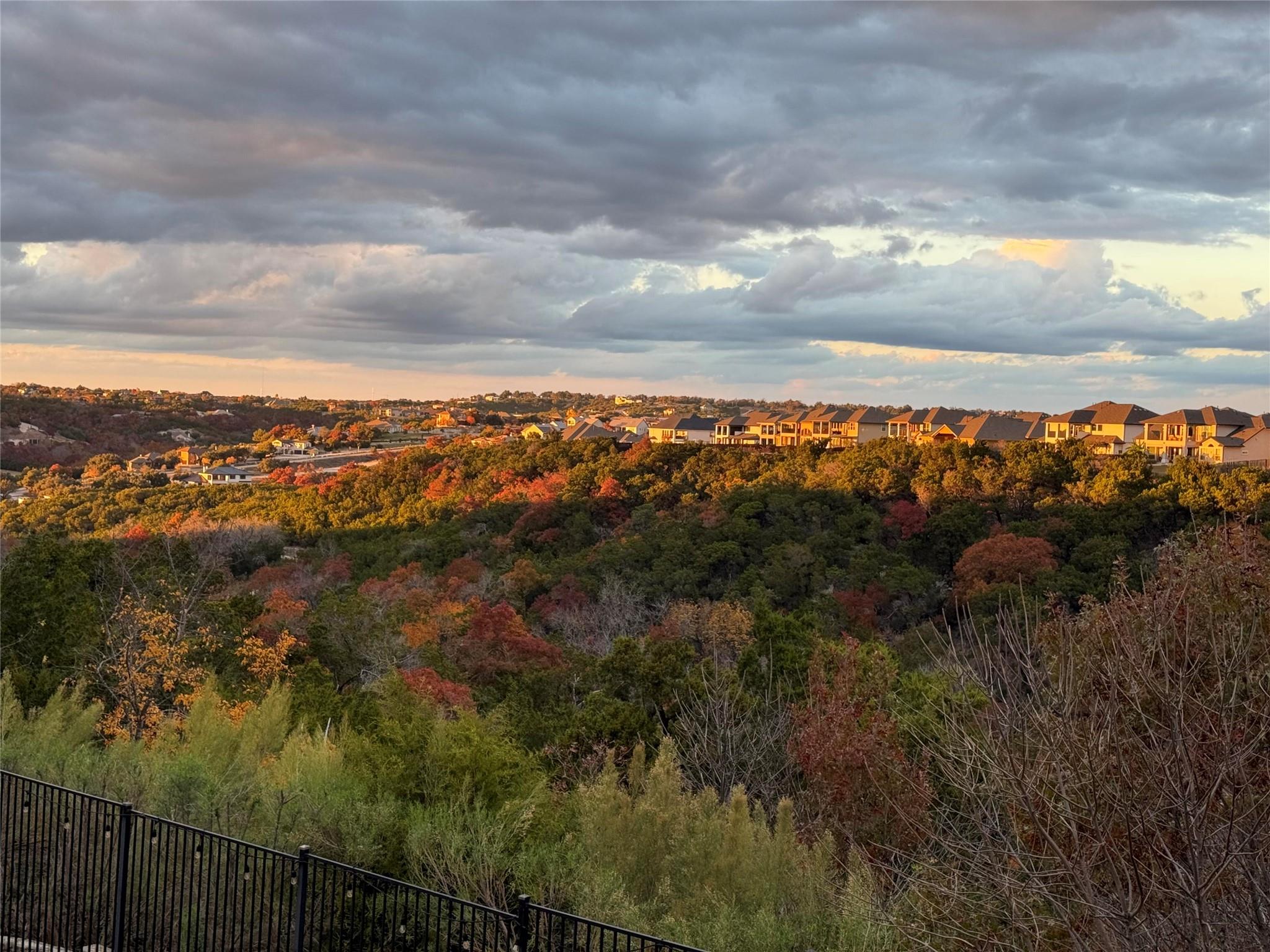 2801 Mossy Springs DR