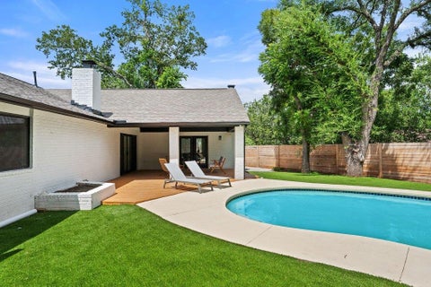 Tiny photo for 6303 Cannes CIR, Austin, TX 78745 (MLS # 2095415)