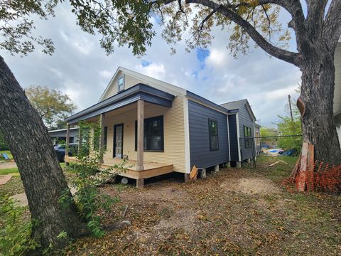 Tiny photo for Austin, TX 78751 (MLS # 2679093)