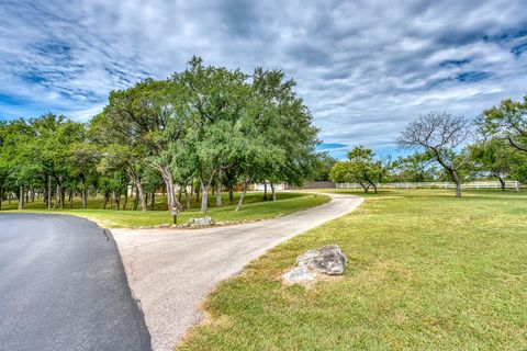 Photo of 600 Avenida Serena, Marble Falls, TX 78654 (MLS # 1267415)