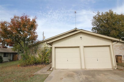 12818 Copper Cliff Ave Austin TX 78727