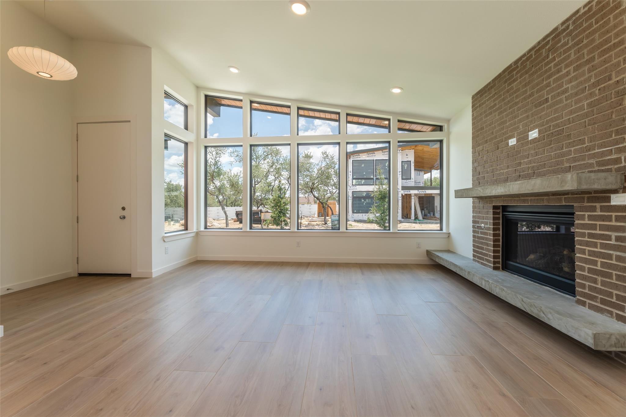 465 Starlight Village LOOP 26