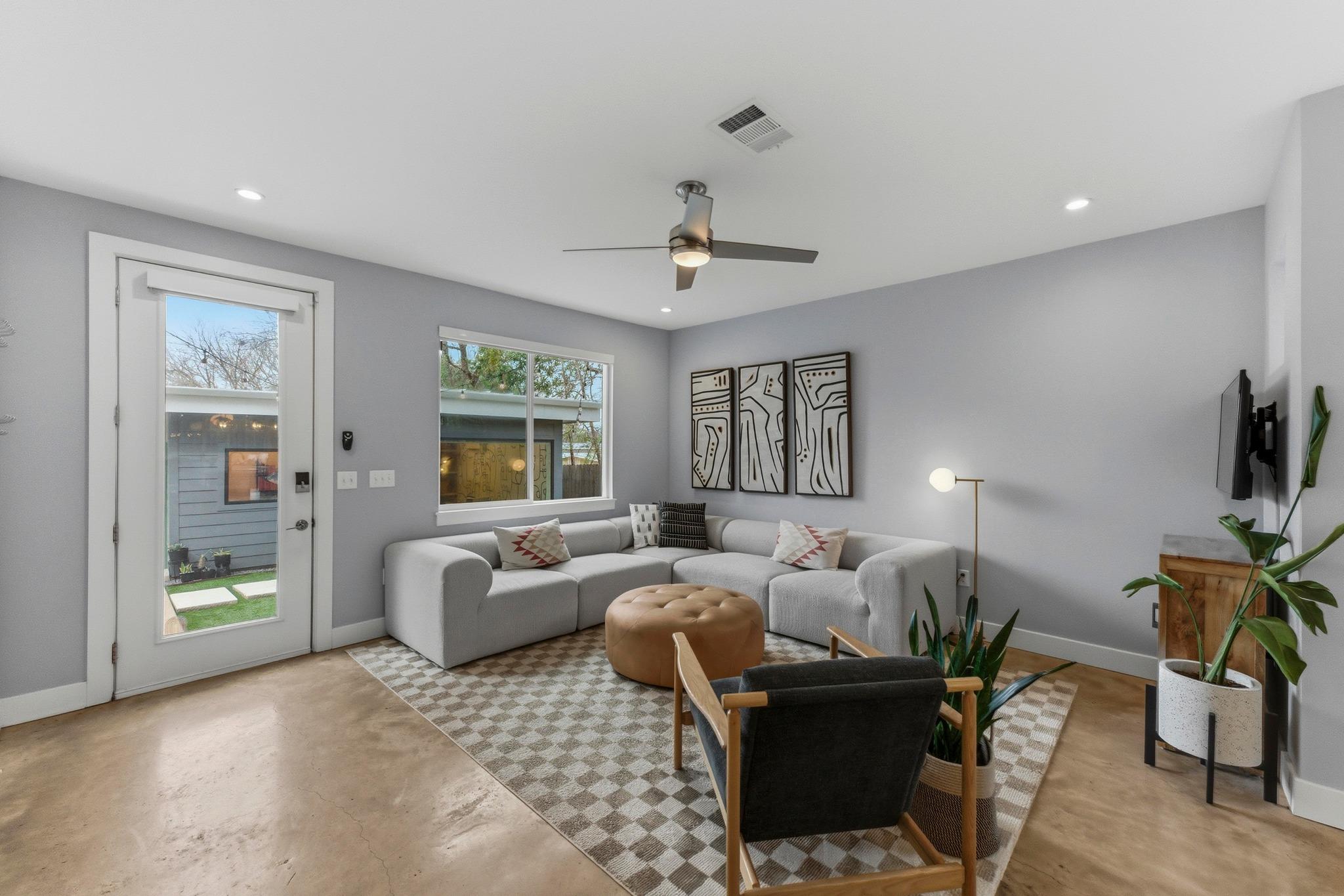 2209 Palo Pinto DR A