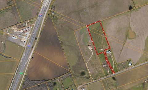 801 E CR 304 RD Jarrell TX 76537