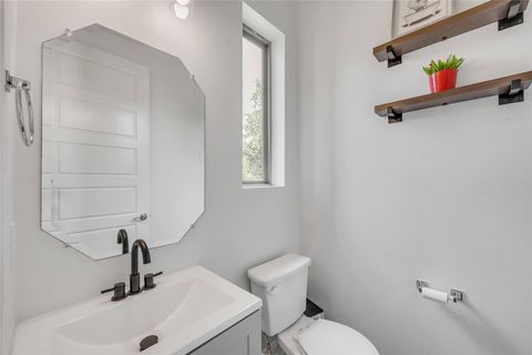 Tiny photo for 1612 Arcilla ST, Austin, TX 78741 (MLS # 2094665)