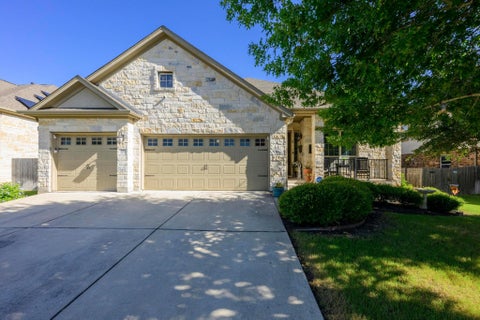 Photo of 292 Swallowtail DR, Austin, TX 78737 (MLS # 3170009)