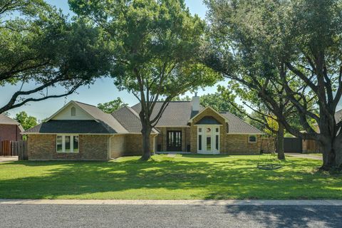 1305 Quail Ravine Round Rock TX 78664