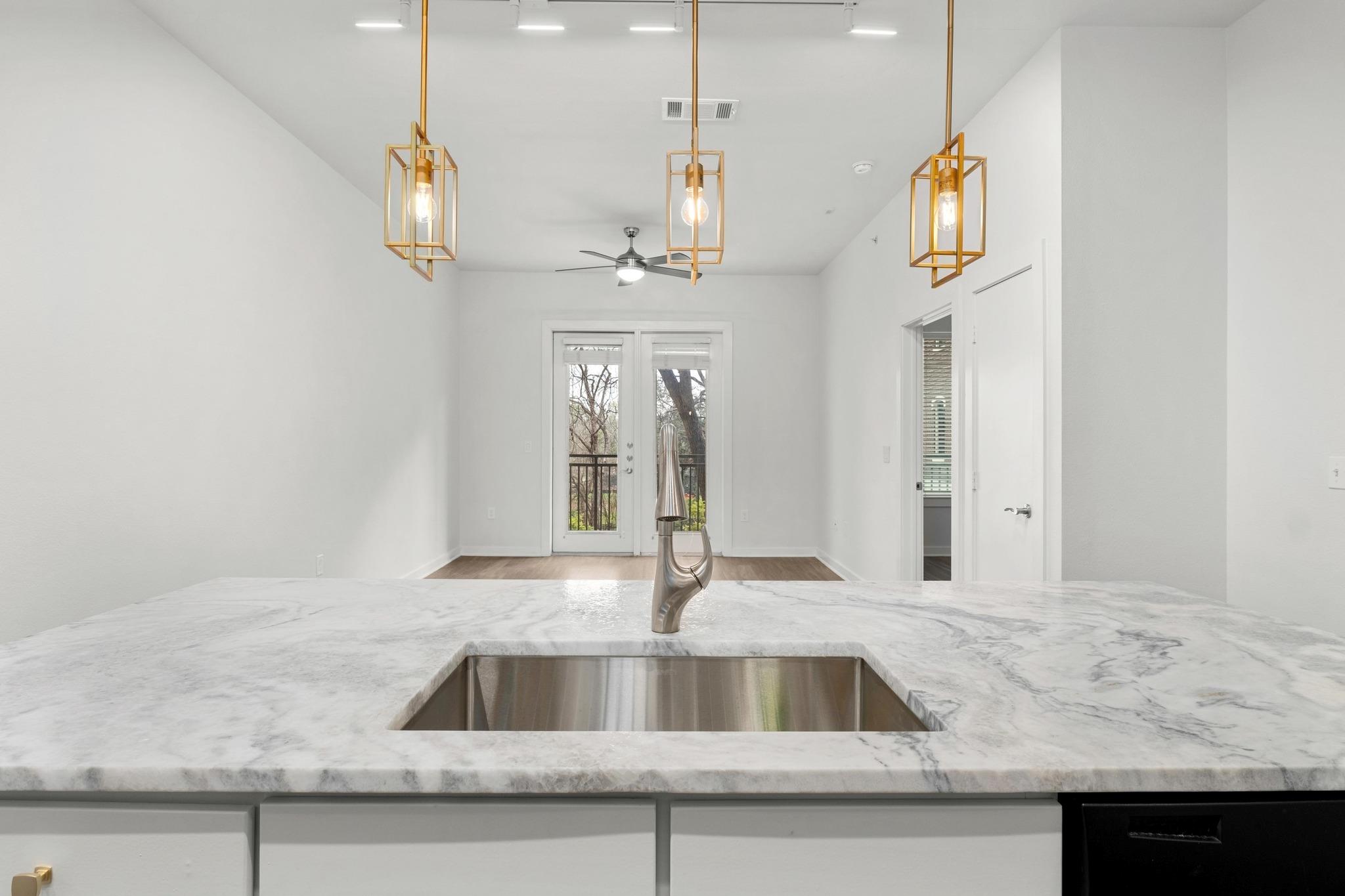 1900 Barton Springs RD 2035