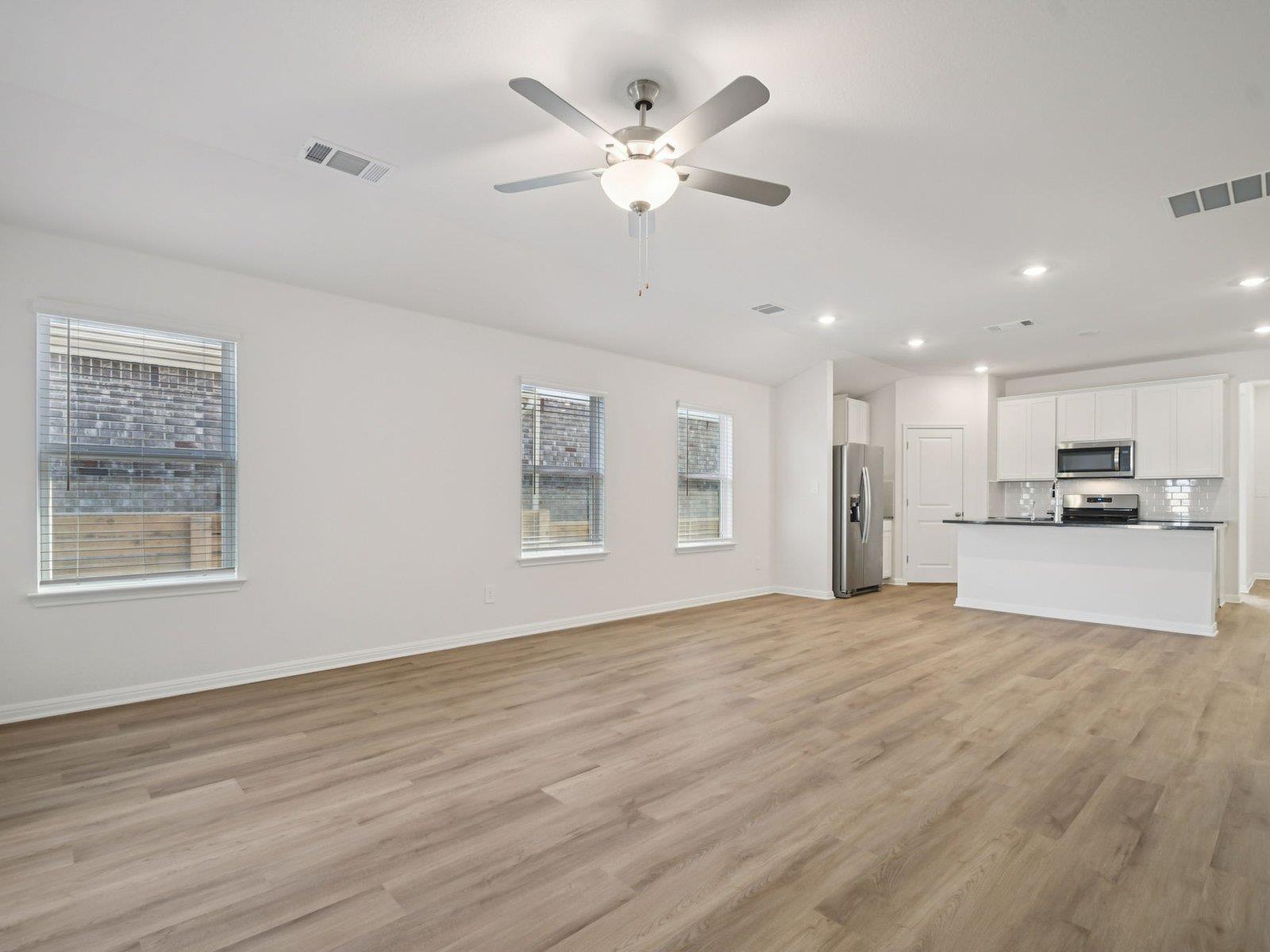 137 Maple Hedge RD