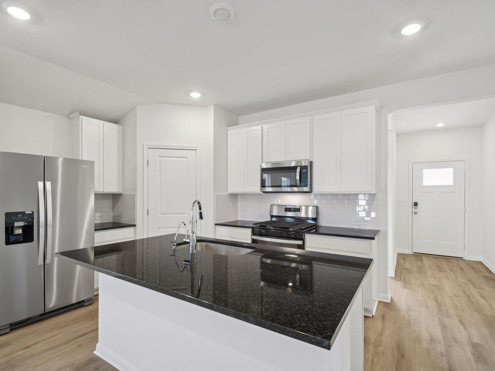 137 Maple Hedge RD