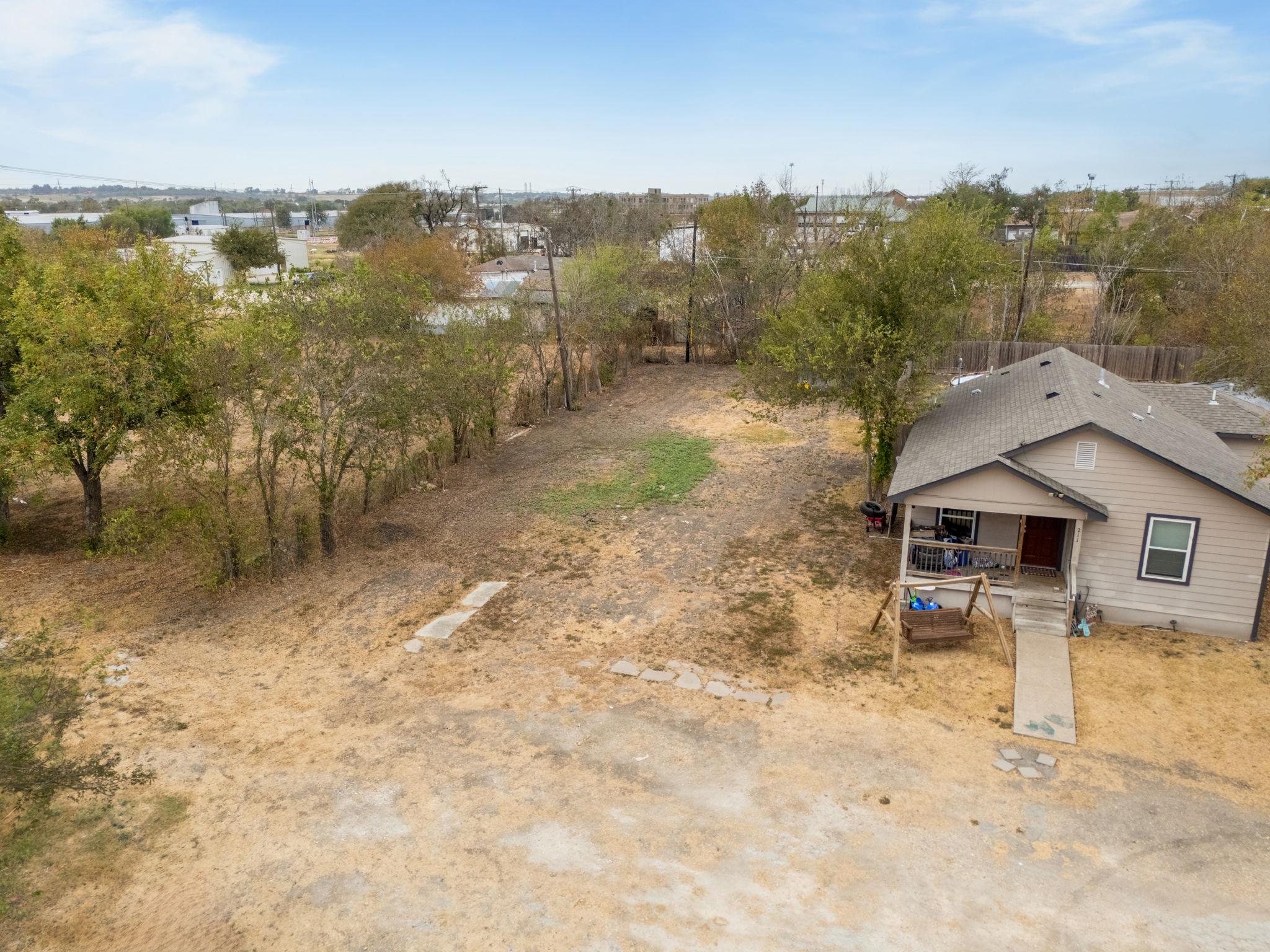 207 Murphy ST