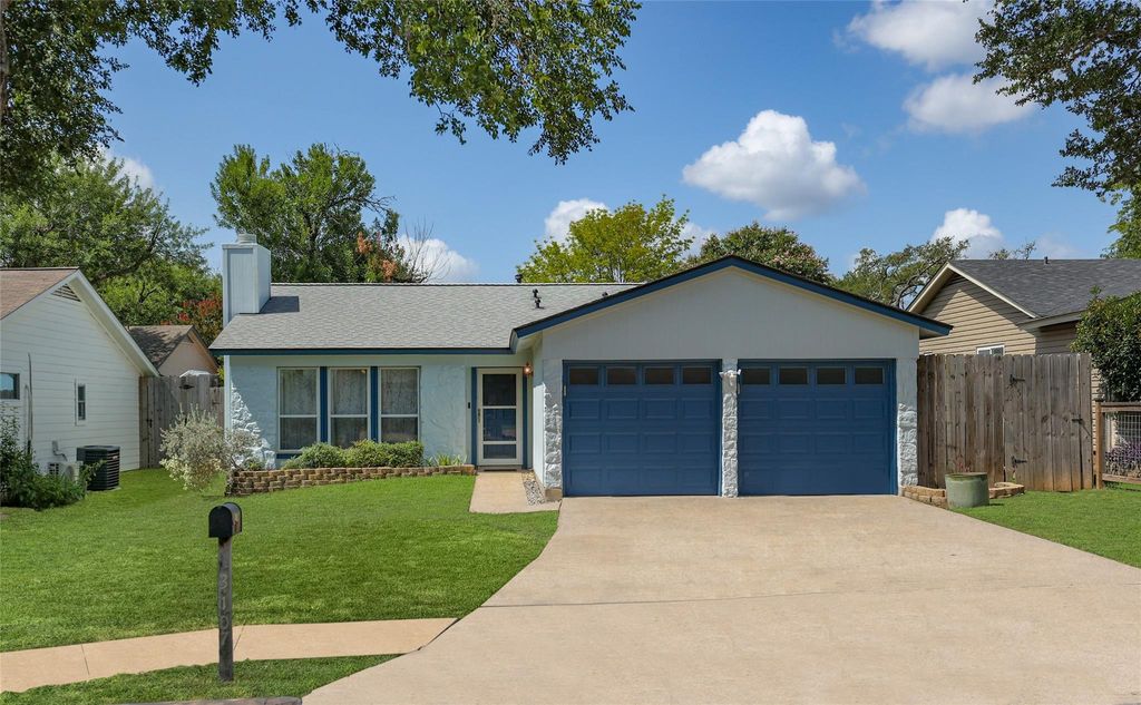 Photo for 3107 Dominic DR, Austin, TX 78745 (MLS # 5576037)