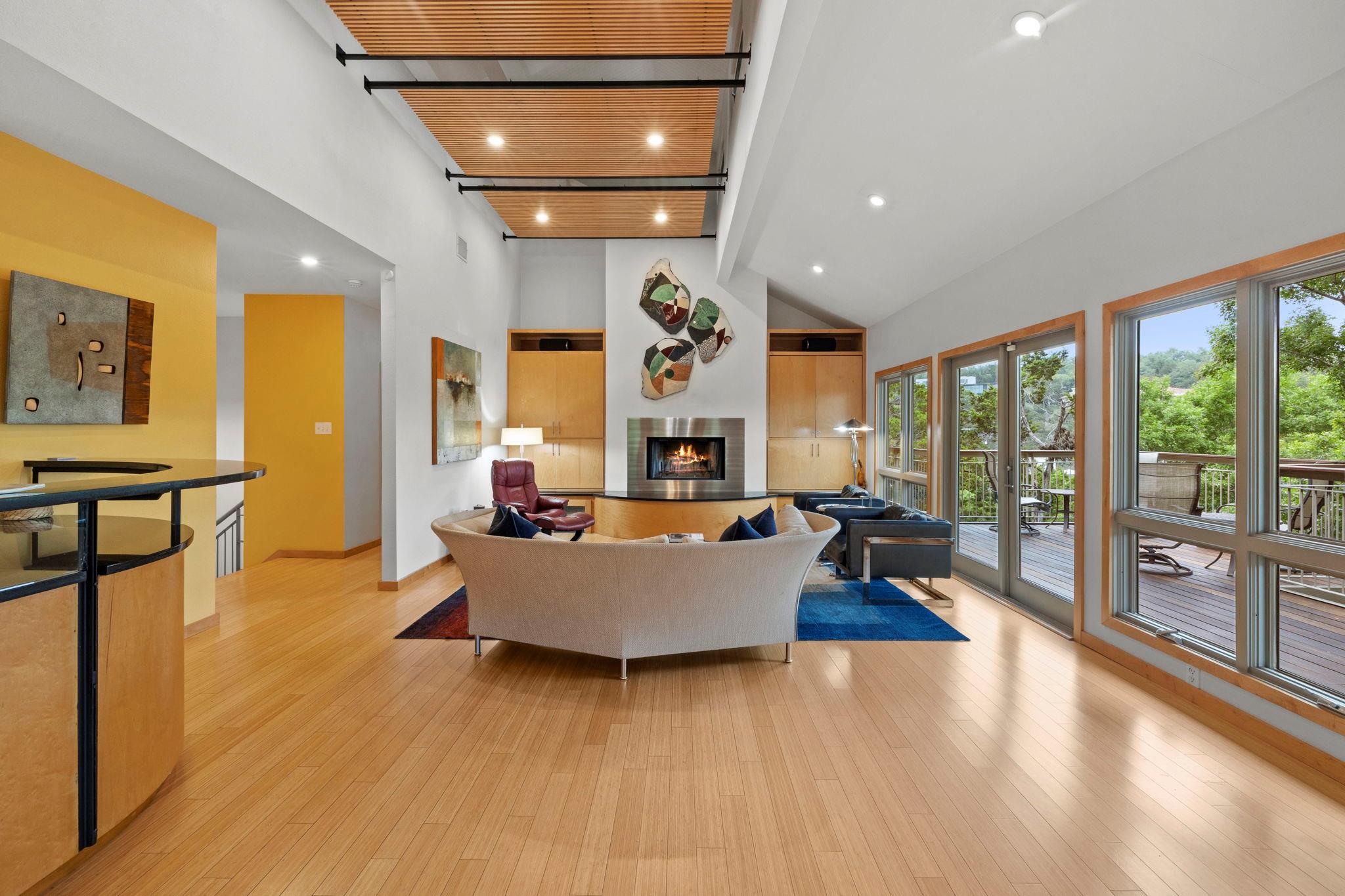 701 Yaupon Valley RD