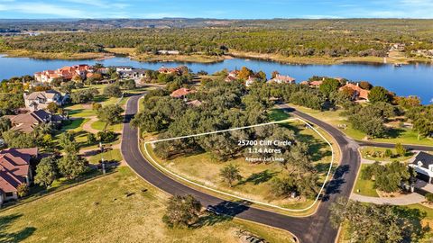 25700 Cliff Circle Spicewood TX 78657