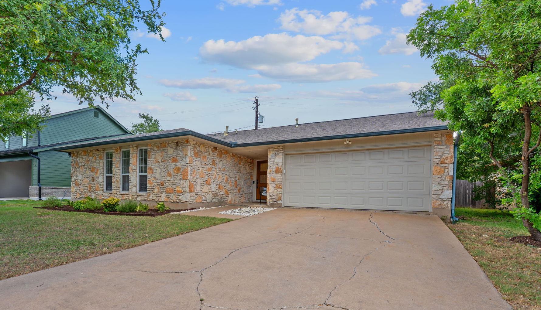 6008 Smith Oak TRL