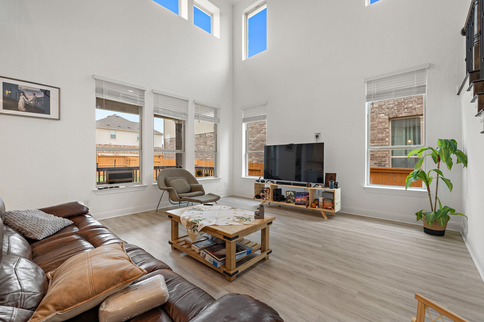 2901 Oak Chase CV