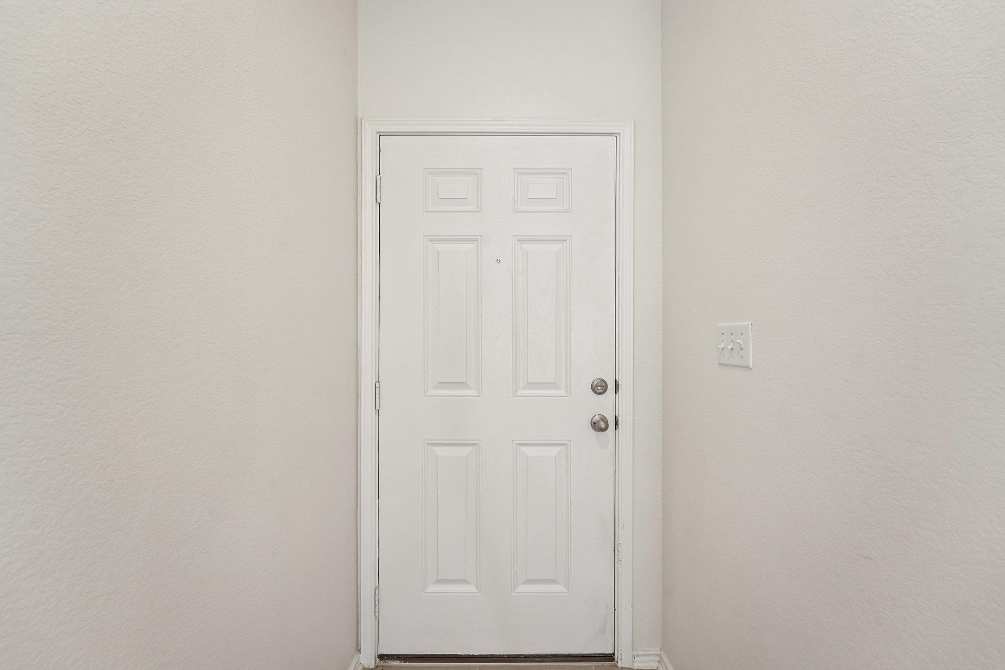 1123 Aronia LN