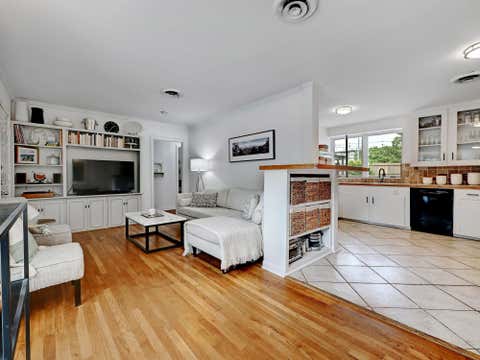 Tiny photo for 5700 Avenue G, Austin, TX 78752 (MLS # 7984570)
