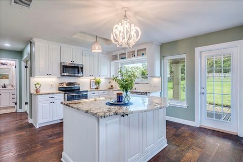 200 S Prairie LN Georgetown TX 78633