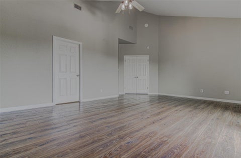 Tiny photo for 5006 Thunderbird ST, Lago Vista, TX 78645 (MLS # 2424414)