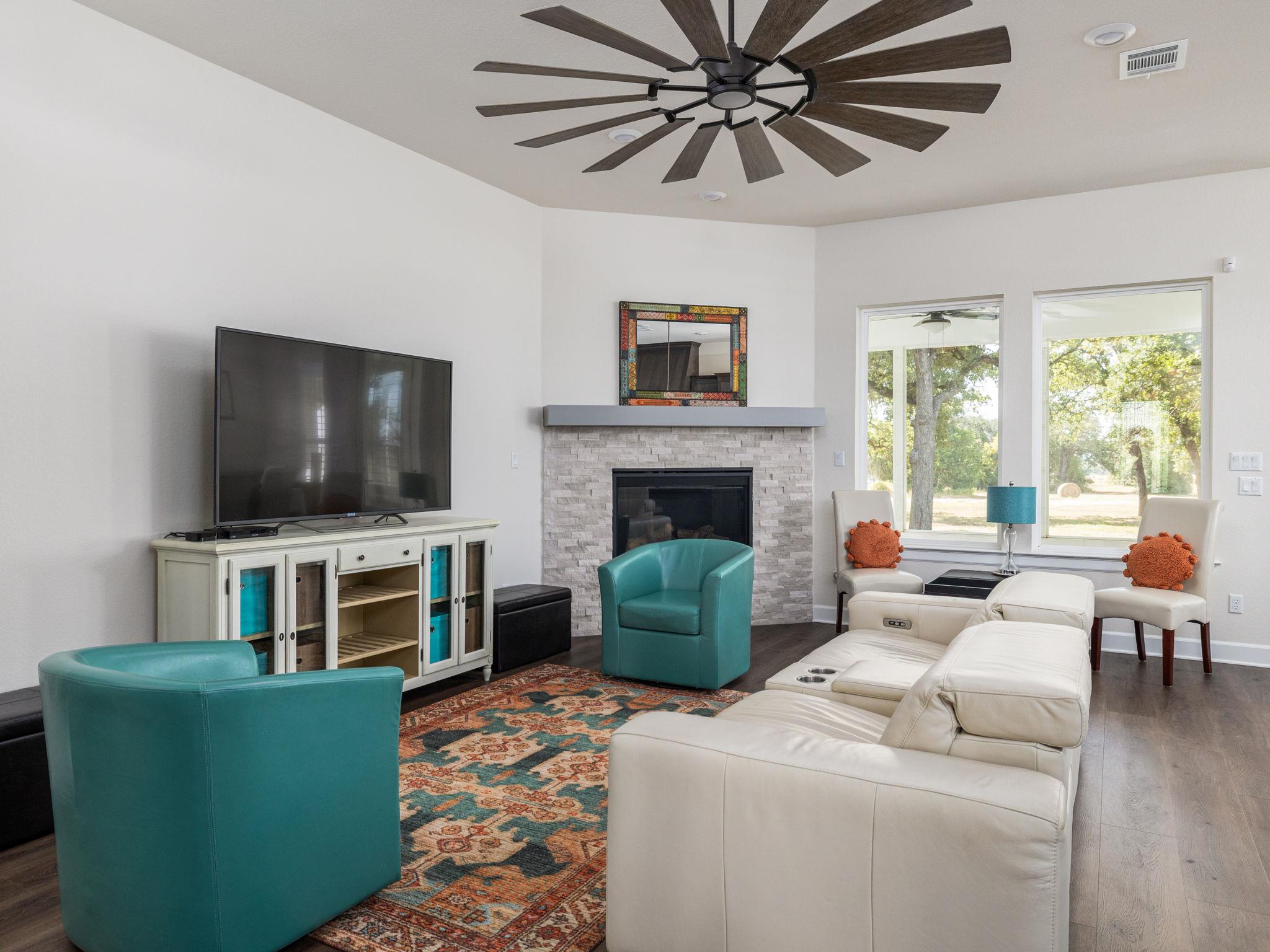 1145 W County Road 415