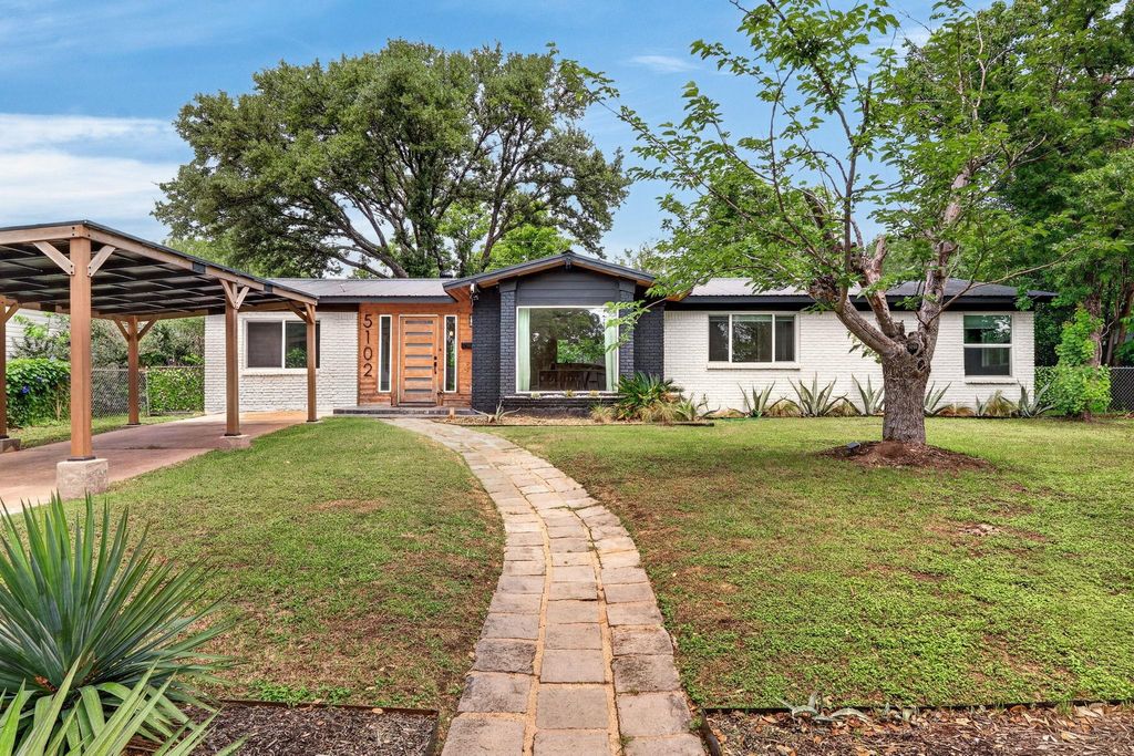 Photo of 5102 Ravensdale LN, Austin, TX 78723 (MLS # 7070313)